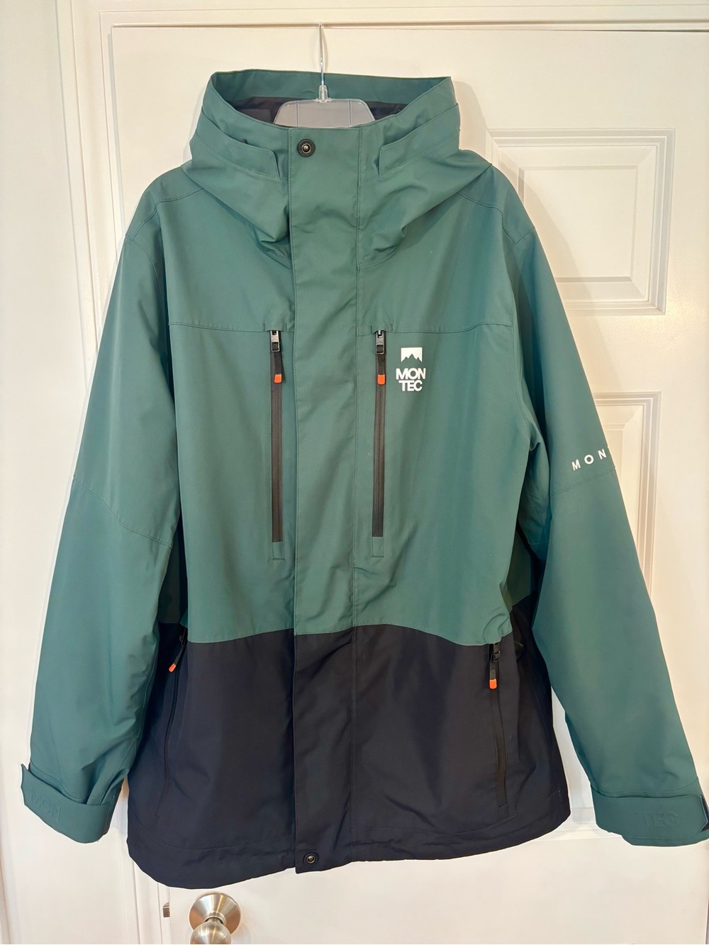 Montec Men’s Fawk Insulated Ski Jacket - Dark Atlantic/Black - Size XL